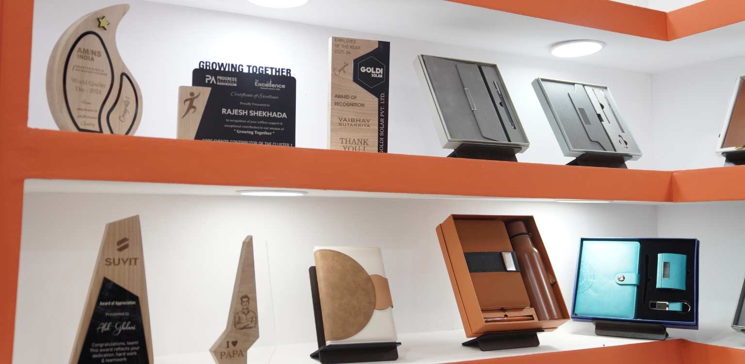 Personalized Gifts vs Customized Gifts: Key Trends 2026